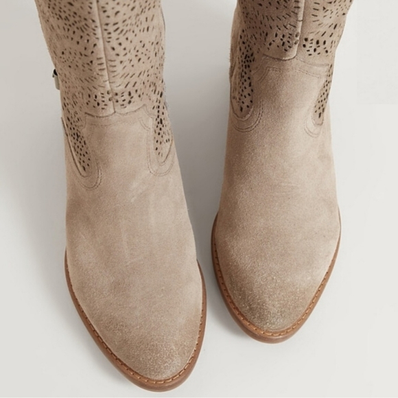 Stylish Naughty Monkey Laser-Cut Suede Boots - Picture 4 of 4